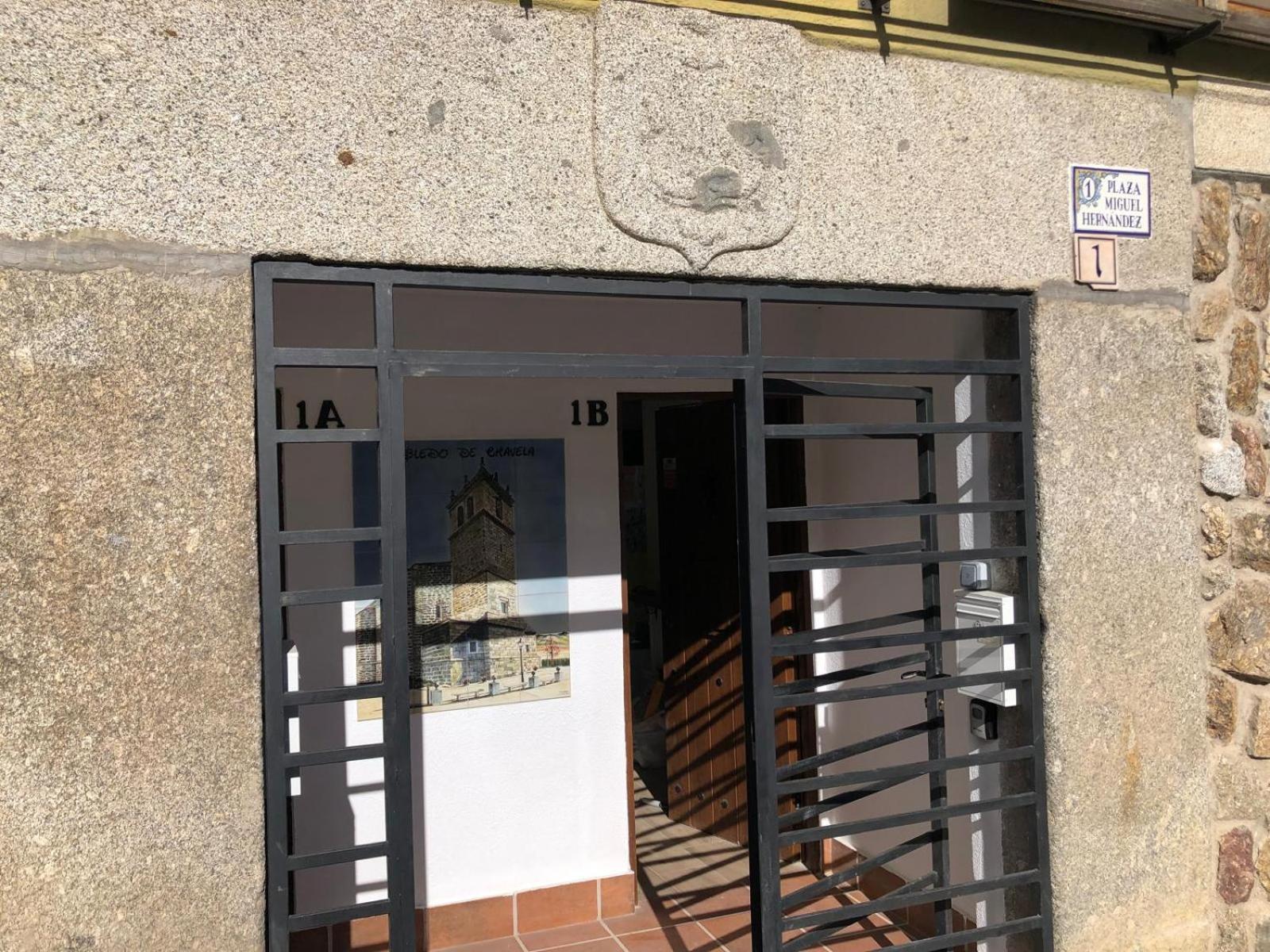 Apartamento Robledo De Chavela Plaza 1A Exterior photo